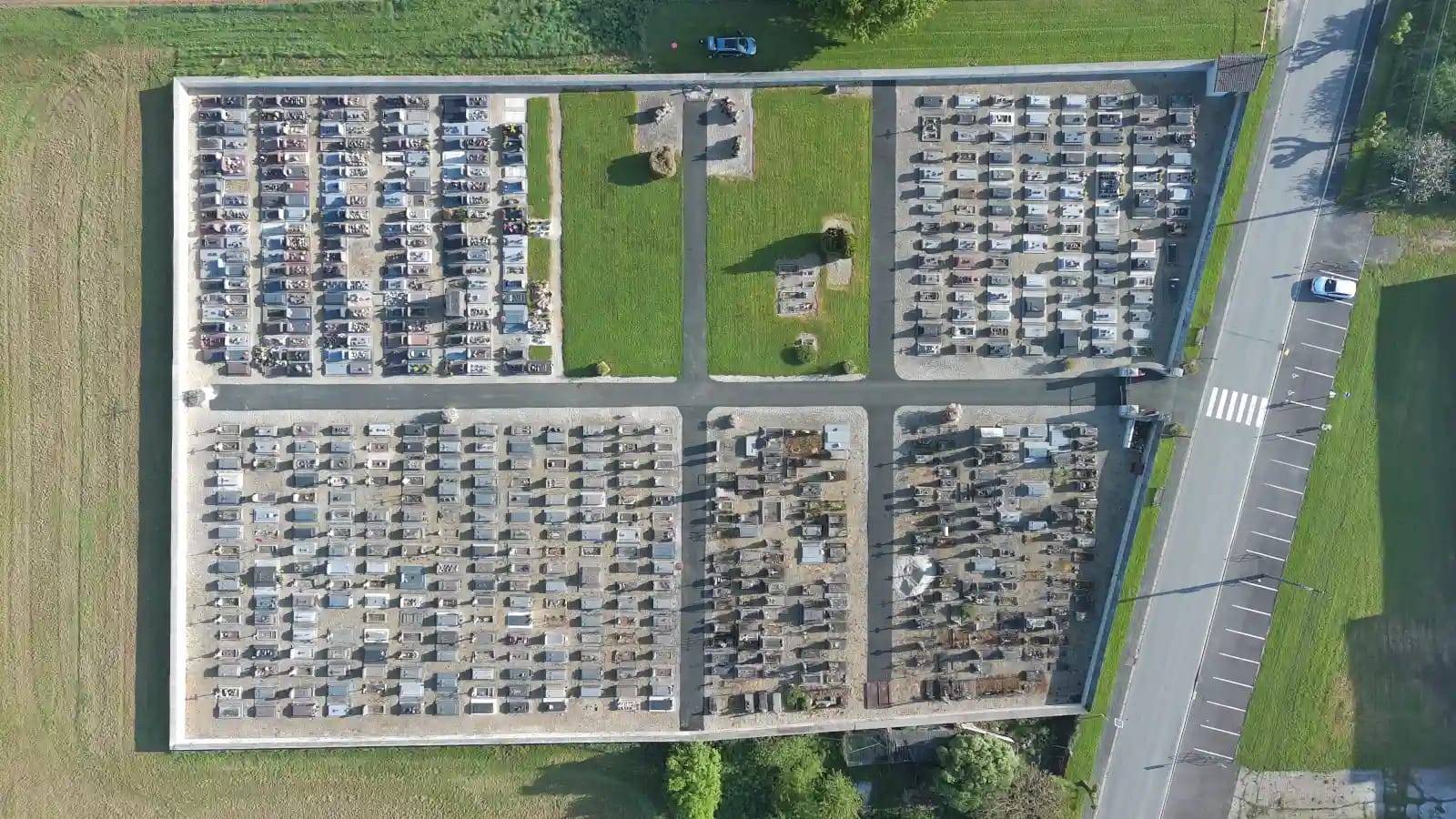 Vue aérienne panoramique du site à Villiers-Saint-Georges – Seine-et-Marne