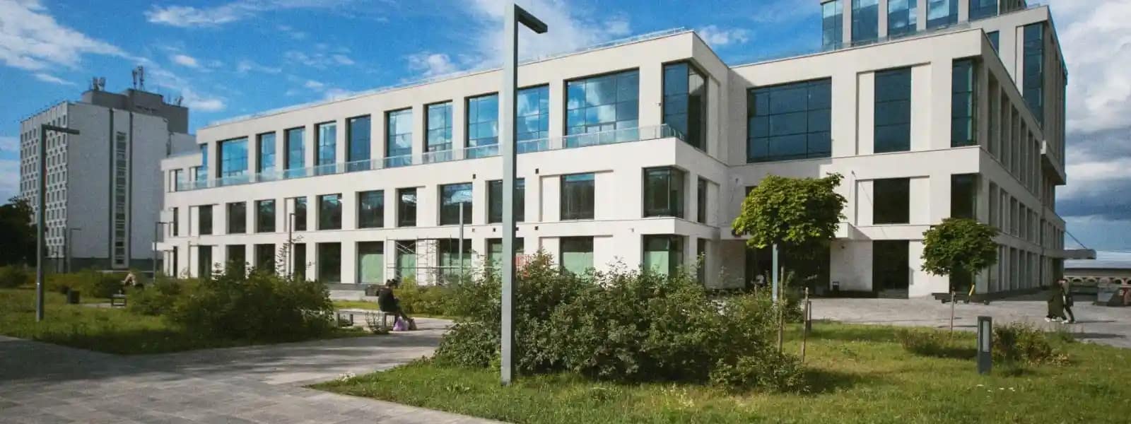 Tarifs Drone bâtiments publics et administratifs