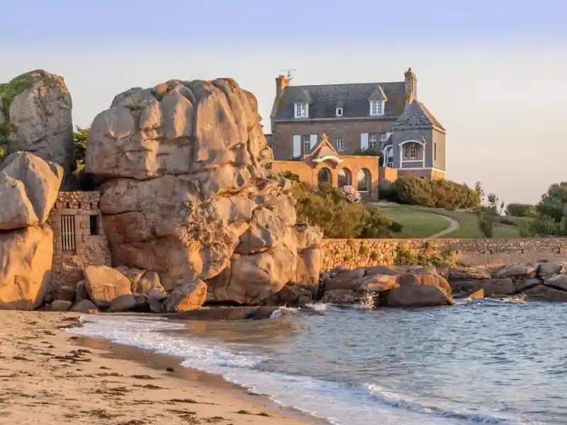 Photo et vidéo drone pour gîte maison d’hôtes camping et résidence de tourisme